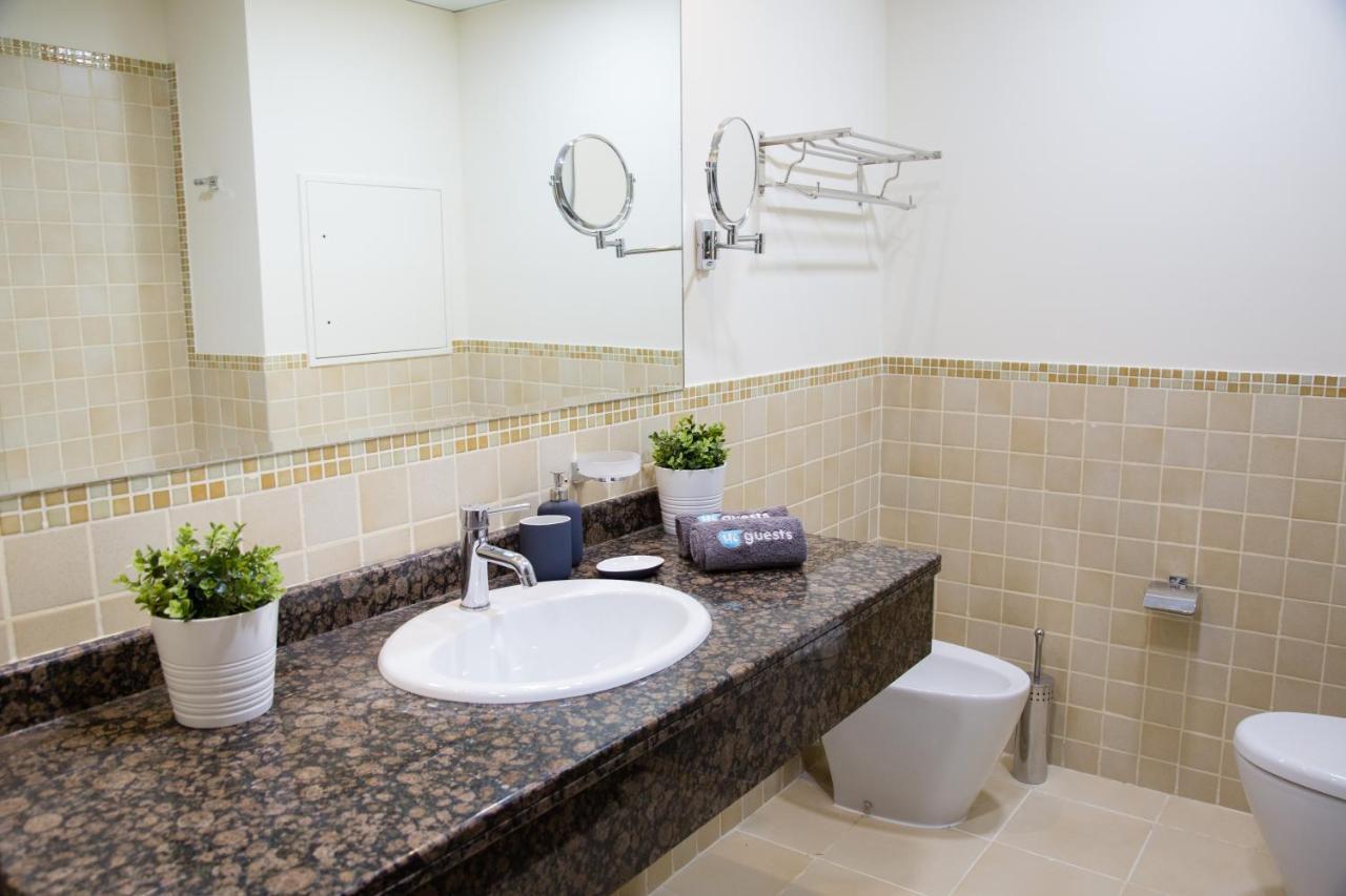 Higuests - Charming In Jbr With Balcony By The Dubai